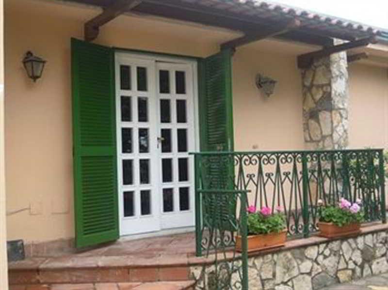 Villa Franca Помпей Екстериор снимка